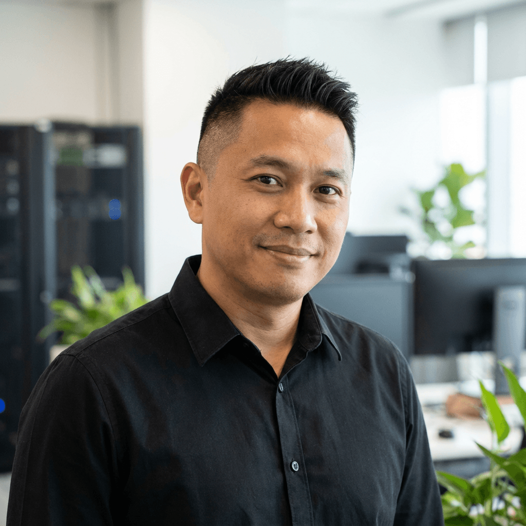 Derek Thompson, operations supervisor